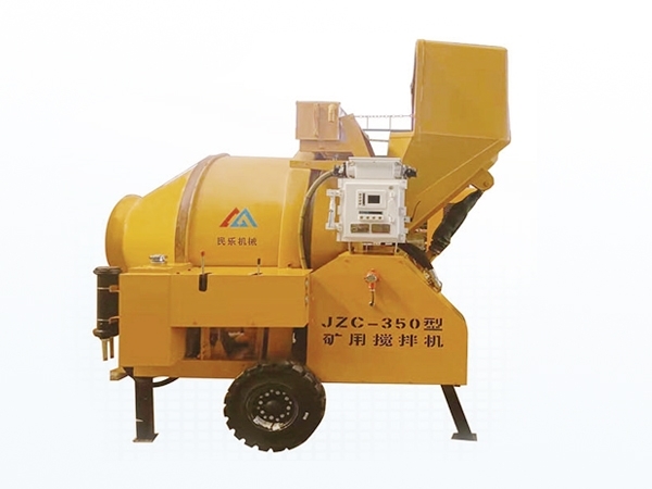 礦用濕噴臺(tái)車(chē)，礦用混凝土泵，礦用攪拌機(jī)發(fā)貨